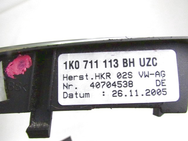 SREDINSKA KONZOLA  OEM N. 1K0711113BH ORIGINAL REZERVNI DEL VOLKSWAGEN GOLF V 1K1 1K5 MK5 BER/SW (02/2004-11/2008) DIESEL LETNIK 2006