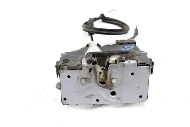 CENTRALNO ZAKLEPANJE ZADNJIH DESNIH VRAT OEM N. 51797570 ORIGINAL REZERVNI DEL FIAT GRANDE PUNTO 199 (2005 - 2012) DIESEL LETNIK 2009