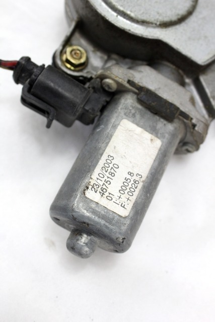 MEHANIZEM DVIGA SPREDNJIH STEKEL  OEM N. 16441 SISTEMA ALZACRISTALLO PORTA ANTERIORE ELETTR ORIGINAL REZERVNI DEL ALFA ROMEO 147 937 (2001 - 2005)DIESEL LETNIK 2003