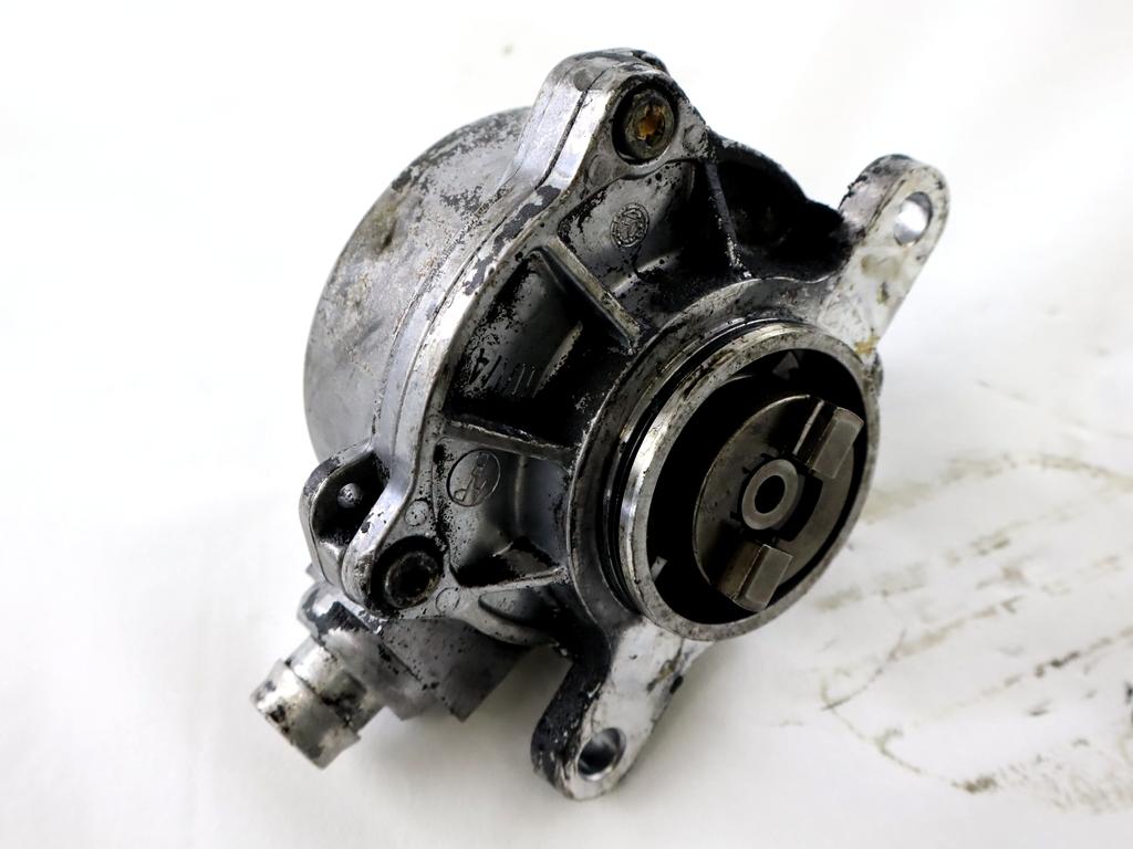 VAKUUM CRPALKA OEM N. 8200478188 ORIGINAL REZERVNI DEL OPEL VIVARO X83 (2001 - 2006) DIESEL LETNIK 2005