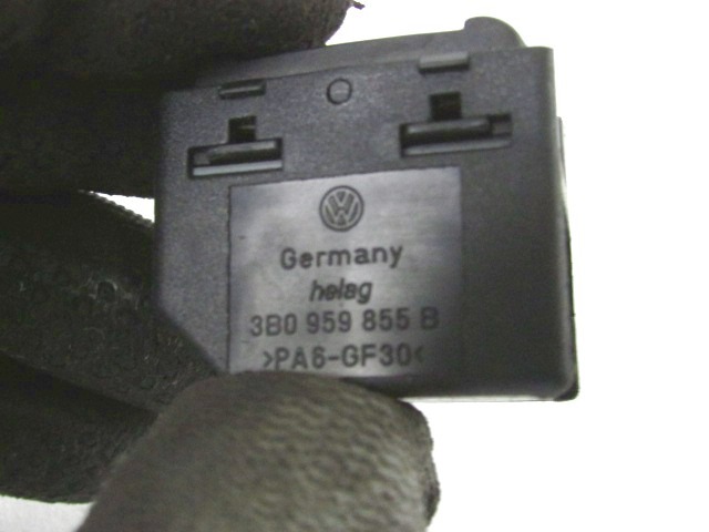 STIKALO SPREDNJIH DESNIH SIP OEM N. 3B0959855B ORIGINAL REZERVNI DEL VOLKSWAGEN GOLF IV 1J1 1E7 1J5 MK4 BER/SW (1998 - 2004) DIESEL LETNIK 1999