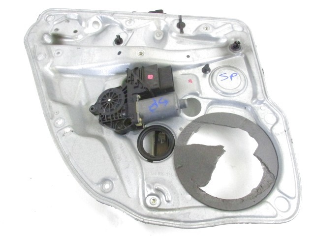 MEHANIZEM DVIGA SPREDNJIH STEKEL  OEM N. 8456 SISTEMA ALZACRISTALLO PORTA ANTERIORE ELETTRI ORIGINAL REZERVNI DEL VOLKSWAGEN GOLF IV 1J1 1E7 1J5 MK4 BER/SW (1998 - 2004) DIESEL LETNIK 1999