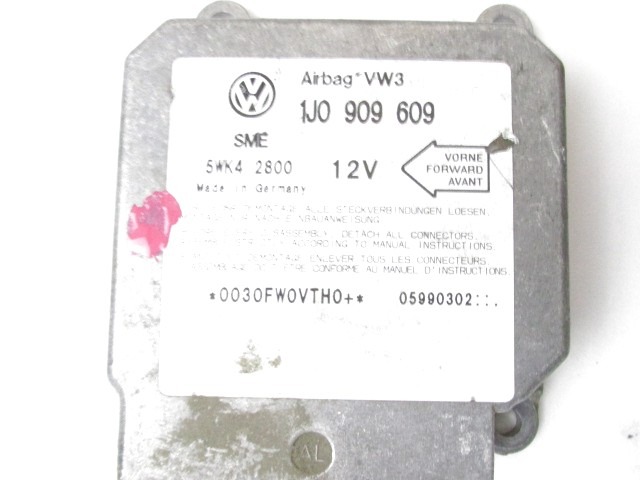 KIT AIRBAG KOMPLET OEM N. 1J0909609 ORIGINAL REZERVNI DEL VOLKSWAGEN GOLF IV 1J1 1E7 1J5 MK4 BER/SW (1998 - 2004) DIESEL LETNIK 1999