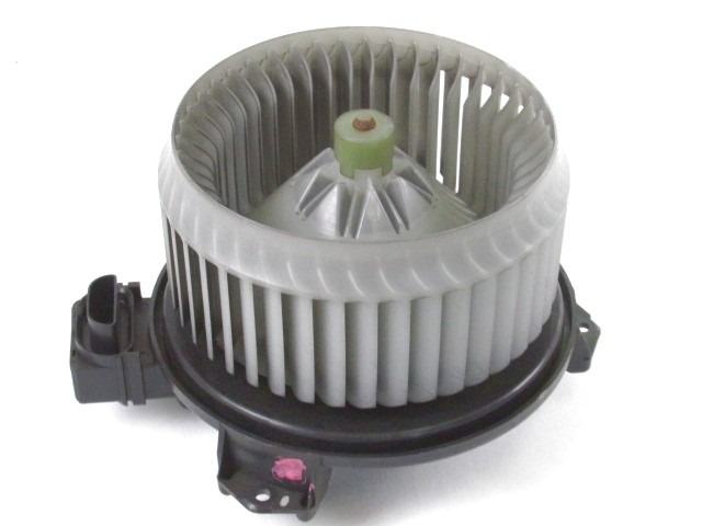 VENTILATOR  KABINE  OEM N. AV272700-0311 ORIGINAL REZERVNI DEL SUZUKI SWIFT MZ EZ MK3 (2004 - 2010) BENZINA LETNIK 2006