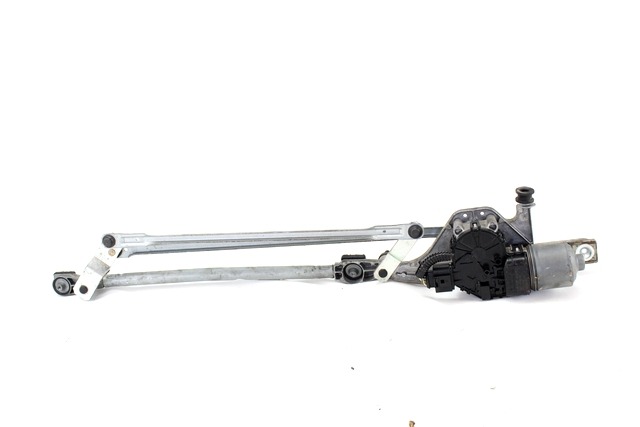 MOTORCEK PREDNJIH BRISALCEV OEM N. 4M51-17508-AA ORIGINAL REZERVNI DEL FORD FOCUS DA HCP DP MK2 BER/SW (2005 - 2008) DIESEL LETNIK 2007