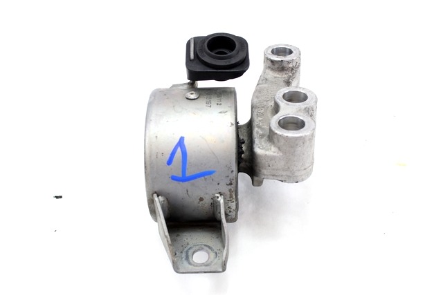 NOSILCI MOTORJA/DRUGO OEM N. 51815197 ORIGINAL REZERVNI DEL FIAT DOBLO 263 MK2 (2009 -2015)DIESEL LETNIK 2011