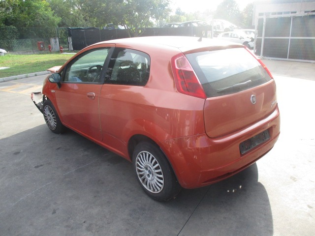 FIAT GRANDE PUNTO 1.3 D 55KW 5M 3P (2005) RICAMBI IN MAGAZZINO