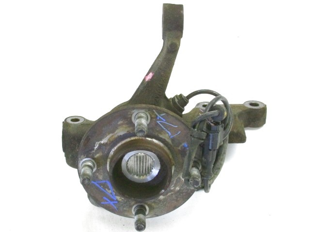 VRTLJIVI LEZAJ DESNO / PESTO KOLESA Z LEZAJEM SPREDAJ OEM N. 1544566 ORIGINAL REZERVNI DEL FORD FIESTA CB1 CNN MK6 (09/2008 - 11/2012) DIESEL LETNIK 2010