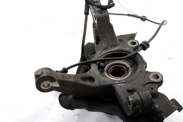 LEVI VRTLJIVI LEZAJ / PESTO KOLESA Z LEZAJEM SPREDAJ OEM N. 51776380 ORIGINAL REZERVNI DEL FIAT GRANDE PUNTO 199 (2005 - 2012) DIESEL LETNIK 2005