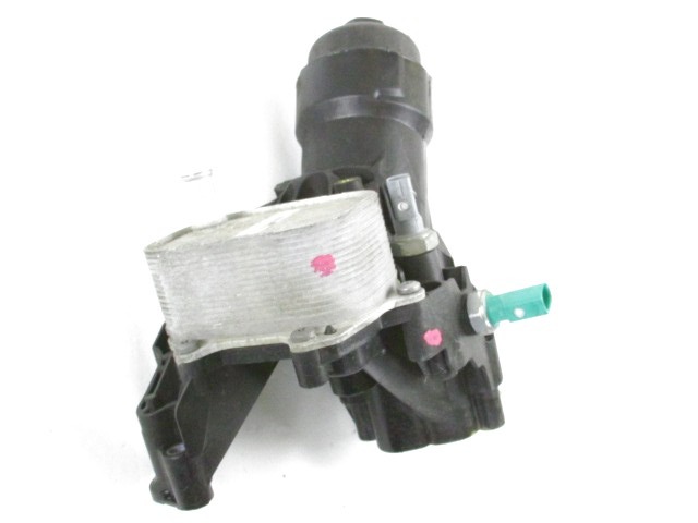 TOPLOTNI IZMENJEVALNIK/FILTER OLJA  OEM N. 03N117021A ORIGINAL REZERVNI DEL AUDI A4 B9 BER/SW/ALLROAD (2015 - 2019)DIESEL LETNIK 2016