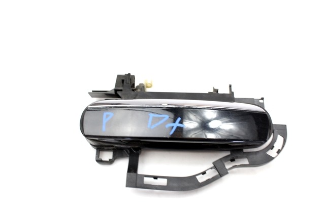 ZUNANJA KLJUKA ZADNJA DESNA VRATA OEM N. 4F0837208B ORIGINAL REZERVNI DEL AUDI A6 C6 4F2 4FH 4F5 BER/SW/ALLROAD (07/2004 - 10/2008) DIESEL LETNIK 2008