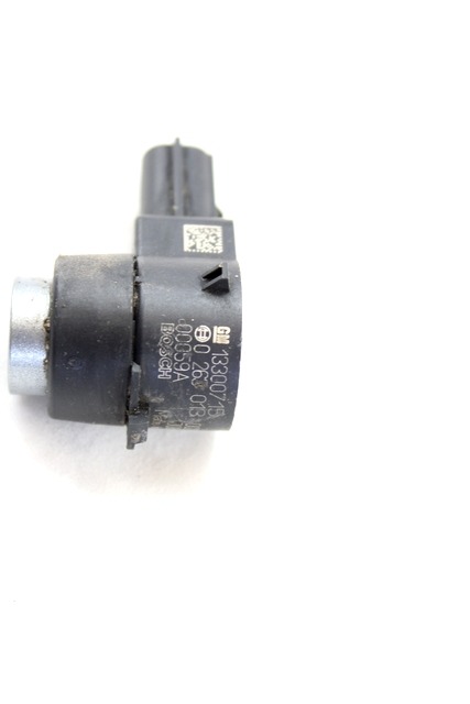 PARKIRNI SENZORJI OEM N. 13300715 ORIGINAL REZERVNI DEL OPEL INSIGNIA A G09 (2008 - 2017)DIESEL LETNIK 2010