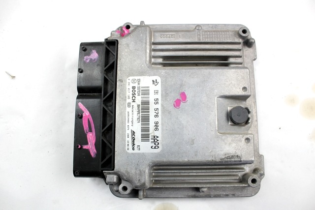 KOMPLET ODKLEPANJE IN VZIG  OEM N. 55576906 ORIGINAL REZERVNI DEL OPEL INSIGNIA A G09 (2008 - 2017)DIESEL LETNIK 2010