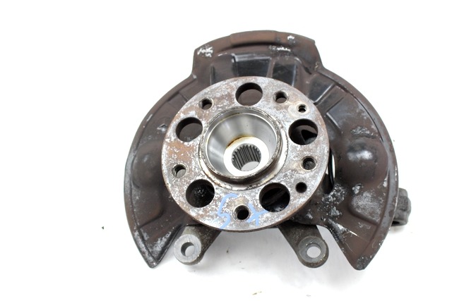 LEVI VRTLJIVI LEZAJ / PESTO KOLESA Z LEZAJEM SPREDAJ OEM N. A1683301620 ORIGINAL REZERVNI DEL MERCEDES CLASSE A W168 5P V168 3P 168.031 168.131 (1997 - 2000) DIESEL LETNIK 1999