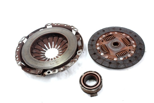 SKLOPKA OEM N. 31250-0D083 ORIGINAL REZERVNI DEL TOYOTA YARIS P9 MK2 R (2009 - 2011)BENZINA LETNIK 2011