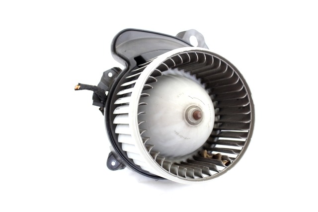 VENTILATOR  KABINE  OEM N. 13335075 ORIGINAL REZERVNI DEL OPEL CORSA D S07 (2006 - 2011) DIESEL LETNIK 2007