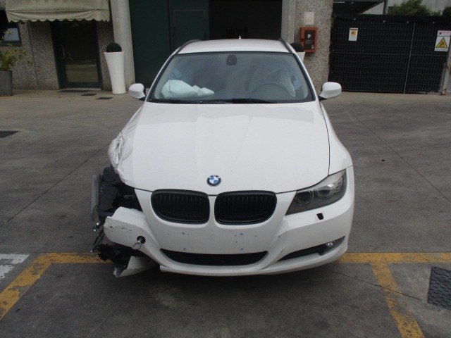 BMW SERIE 3 320D E91 2.0 D 135KW AUT 5P (2010) RICAMBI IN MAGAZZINO