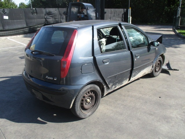 FIAT PUNTO 1.2 B 44KW 5M 5P (2002) RICAMBI IN MAGAZZINO