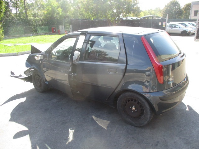 FIAT PUNTO 1.2 B 44KW 5M 5P (2002) RICAMBI IN MAGAZZINO