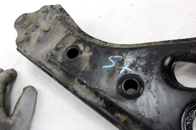 SPREDNJA LEVA ROKA  OEM N. 55703230 ORIGINAL REZERVNI DEL OPEL CORSA D S07 (2006 - 2011) DIESEL LETNIK 2007