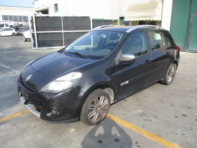 RENAULT CLIO SW 1.5 D 55KW 5M 5P (2011) RICAMBI IN MAGAZZINO