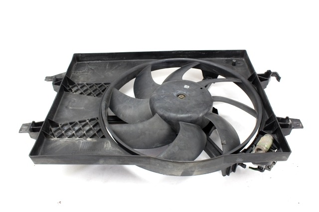 VENTILATOR HLADILNIKA OEM N. 1495677 ORIGINAL REZERVNI DEL FORD FUSION JU (2002 - 02/2006) DIESEL LETNIK 2004