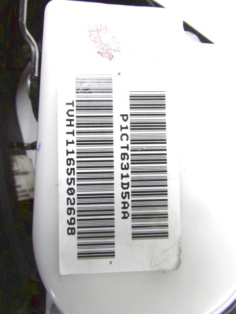 VARNOSTNI PAS OEM N. P1CT631D5AA ORIGINAL REZERVNI DEL CHRYSLER VOYAGER/GRAN VOYAGER RG RS MK4 (2001 - 2007) DIESEL LETNIK 2006