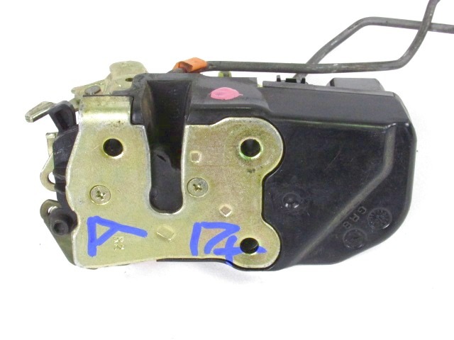 CENTRALNI ZAKLEP SPREDNJIH VRAT  OEM N. 05109865AB ORIGINAL REZERVNI DEL CHRYSLER VOYAGER/GRAN VOYAGER RG RS MK4 (2001 - 2007) DIESEL LETNIK 2006