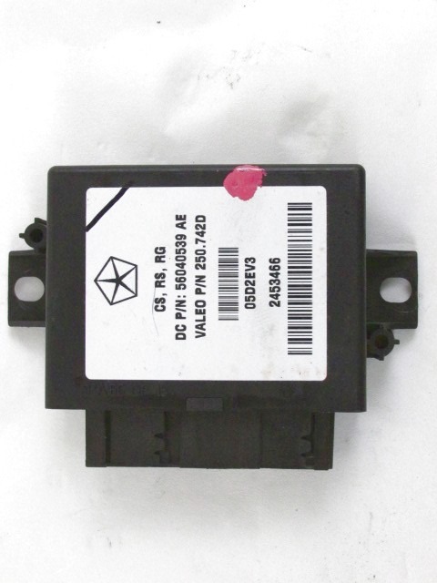 ECU PARKIRNI SENZORJI OEM N. 56040539AE ORIGINAL REZERVNI DEL CHRYSLER VOYAGER/GRAN VOYAGER RG RS MK4 (2001 - 2007) DIESEL LETNIK 2006