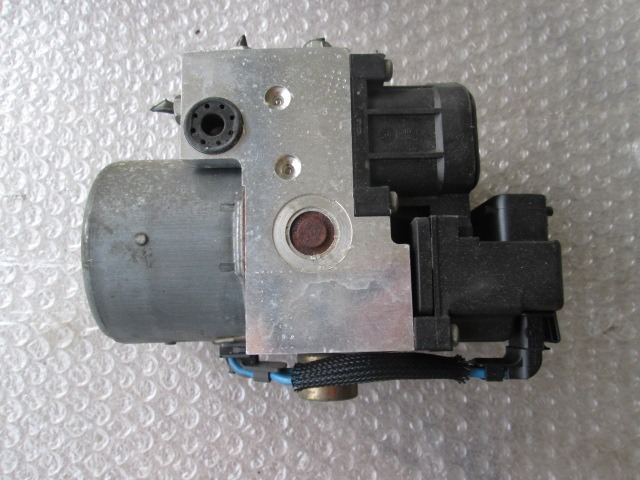 ABS AGREGAT S PUMPO OEM N. 130108114 ORIGINAL REZERVNI DEL OPEL ASTRA G T98 5P/3P/SW (1998 - 2003) DIESEL LETNIK 2004