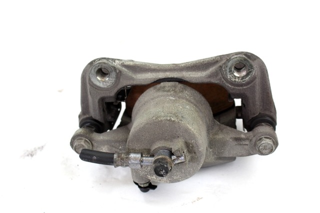 SPREDNJE DESNE ZAVORNE CELJUSTI  OEM N. 58130A6700 ORIGINAL REZERVNI DEL HYUNDAI I30 GD MK2 (2011 - 2017)DIESEL LETNIK 2013