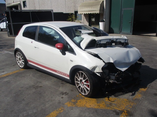 FIAT GRANDE PUNTO ABARTH 1.4 B 132KW 6M 3P (2007) RICAMBI IN MAGAZZINO 