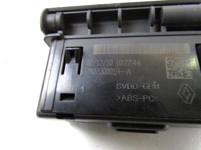 USB / AUX OEM N. 280230001R ORIGINAL REZERVNI DEL RENAULT CLIO BR0//1 CR0/1 KR0/1 MK3 R (05/2009 - 2013) DIESEL LETNIK 2011