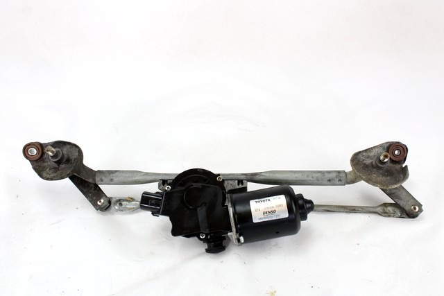 MOTORCEK PREDNJIH BRISALCEV OEM N. 85110-0F020 ORIGINAL REZERVNI DEL TOYOTA COROLLA VERSO ZER ZZE12 R1 (2004 - 2009) DIESEL LETNIK 2009