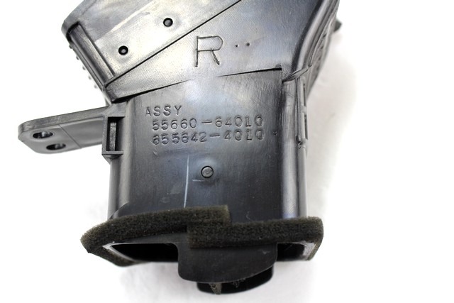 ODVOD ZRAKA OEM N. 55660-64010 ORIGINAL REZERVNI DEL TOYOTA COROLLA VERSO ZER ZZE12 R1 (2004 - 2009) DIESEL LETNIK 2009