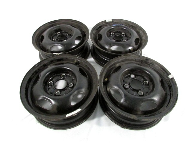 SET PLATI?? 13 ' ' OEM N. 8046 SET 4 CERCHI IN FERRO ORIGINAL REZERVNI DEL VOLKSWAGEN POLO 86C 80 (1982 - 1994)13 LETNIK 4