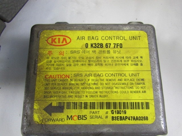 KIT AIRBAG KOMPLET OEM N. 14887 KIT AIRBAG COMPLETO ORIGINAL REZERVNI DEL KIA RIO MK1 DC (2000 - 2005)BENZINA LETNIK 2003