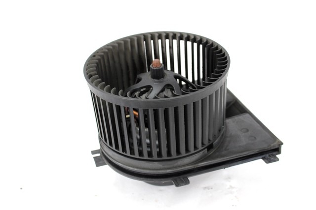 VENTILATOR  KABINE  OEM N. 1J1819021C ORIGINAL REZERVNI DEL SEAT LEON 1M1 MK1 (2000 - 2005)DIESEL LETNIK 2004