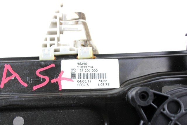 MEHANIZEM DVIGA SPREDNJIH STEKEL  OEM N. 114586 SISTEMA ALZACRISTALLO PORTA ANTERIORE ELETT ORIGINAL REZERVNI DEL LANCIA Y YPSILON 312 (dal 2011)BENZINA/GPL LETNIK 2012