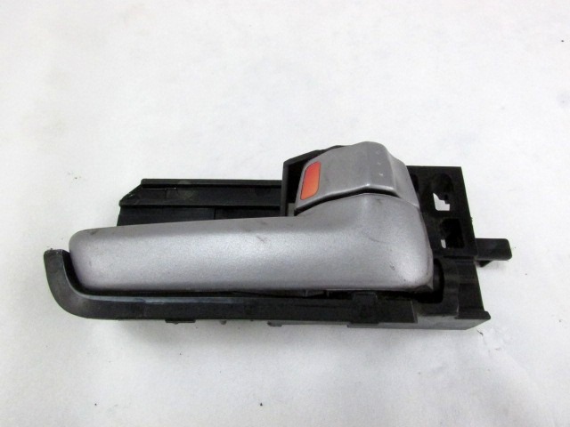 NOTRANJA KLJUKA  OEM N. 8311062J00S1S ORIGINAL REZERVNI DEL SUZUKI SWIFT MZ EZ MK3 (2004 - 2010) BENZINA LETNIK 2007