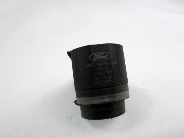 PARKIRNI SENZORJI OEM N. AM5T-15K859-AAW ORIGINAL REZERVNI DEL FORD KUGA MK1 (05/2008 - 2012) DIESEL LETNIK 2011