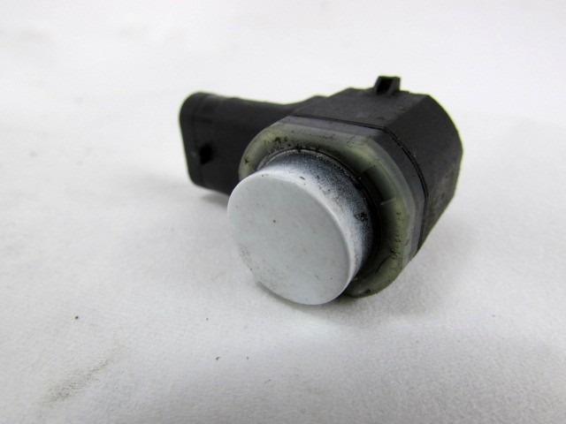 PARKIRNI SENZORJI OEM N. AM5T-15K859-AAW ORIGINAL REZERVNI DEL FORD KUGA MK1 (05/2008 - 2012) DIESEL LETNIK 2011