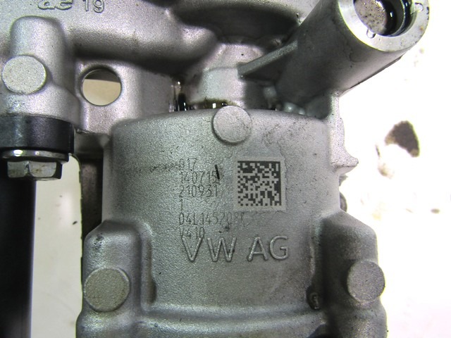 PUMPA OLJA OEM N. 04L145208K ORIGINAL REZERVNI DEL VOLKSWAGEN PASSAT B8 3G5 CB5 BER/SW/ALLTRACK (DAL 2015)DIESEL LETNIK 2015