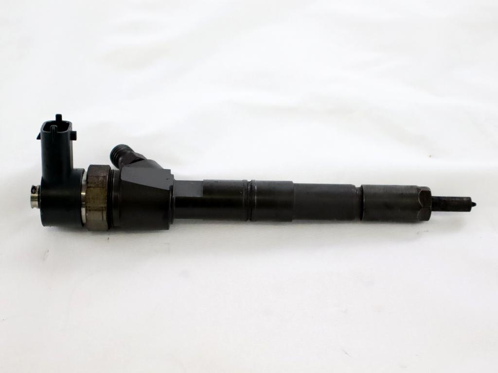 INJEKTORJI DIESEL OEM N. 445110300 ORIGINAL REZERVNI DEL LANCIA DELTA 844 MK3 (2008 - 2014) DIESEL LETNIK 2009