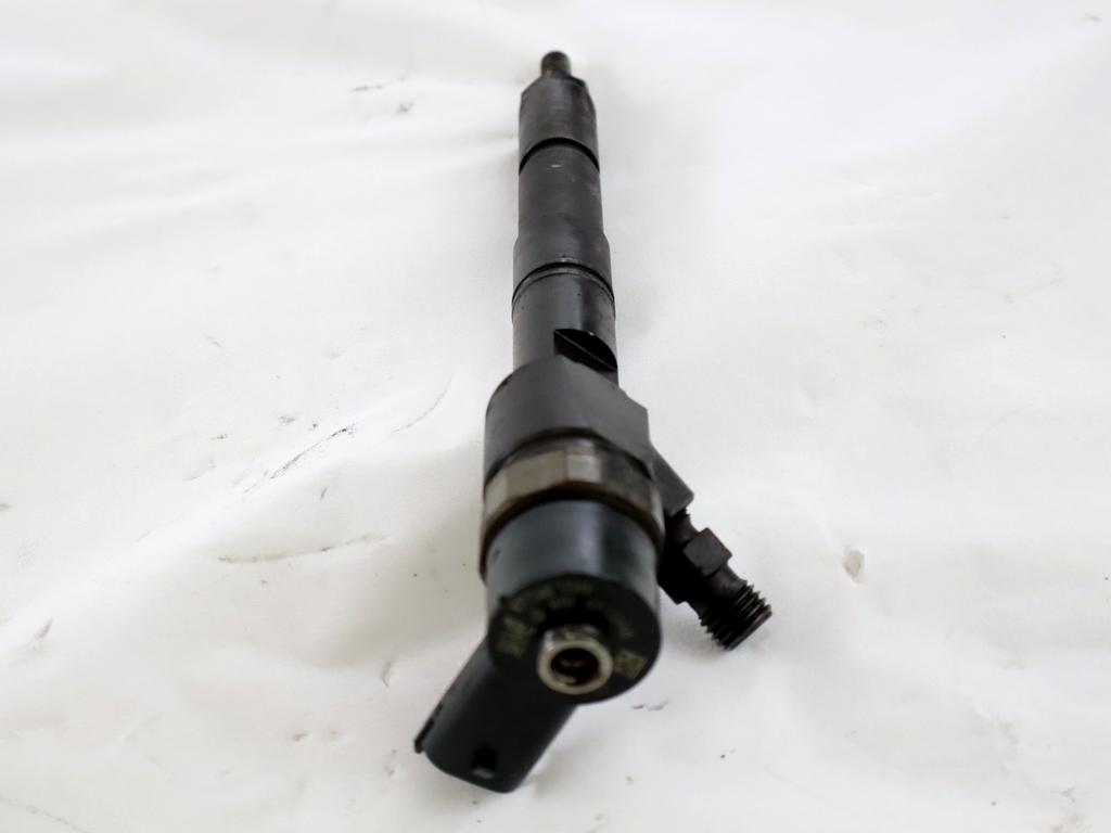 INJEKTORJI DIESEL OEM N. 445110300 ORIGINAL REZERVNI DEL LANCIA DELTA 844 MK3 (2008 - 2014) DIESEL LETNIK 2009