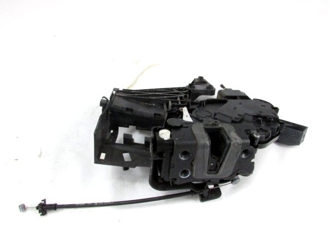 CENTRALNA KLJUCAVNICA ZADJIH LEVIH VRAT OEM N. 8V4A-S26413-EA ORIGINAL REZERVNI DEL FORD KUGA MK1 (05/2008 - 2012) DIESEL LETNIK 2011