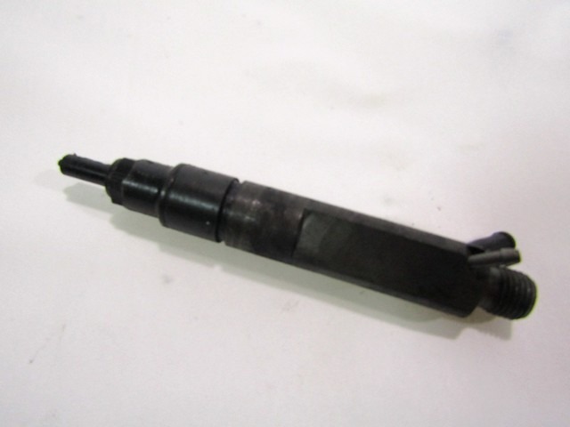 INJEKTORJI DIESEL OEM N. 028130201T ORIGINAL REZERVNI DEL AUDI A3 MK1 8L 8L1 3P/5P (1996 - 2000) DIESEL LETNIK 1999