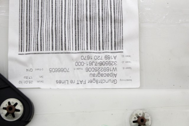 NOTRANJA OBLOGA SPREDNJIH VRAT OEM N. PNADTMBCLASAW169RBR5P ORIGINAL REZERVNI DEL MERCEDES CLASSE A W169 5P C169 3P R (05/2008 - 2012) BENZINA LETNIK 2010