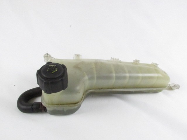 HLADILNA VODA ZA RADIJATORJE OEM N. 7700427953H ORIGINAL REZERVNI DEL RENAULT CLIO BB CB MK2 R / CLIO STORIA (05/2001 - 2012) BENZINA LETNIK 2007