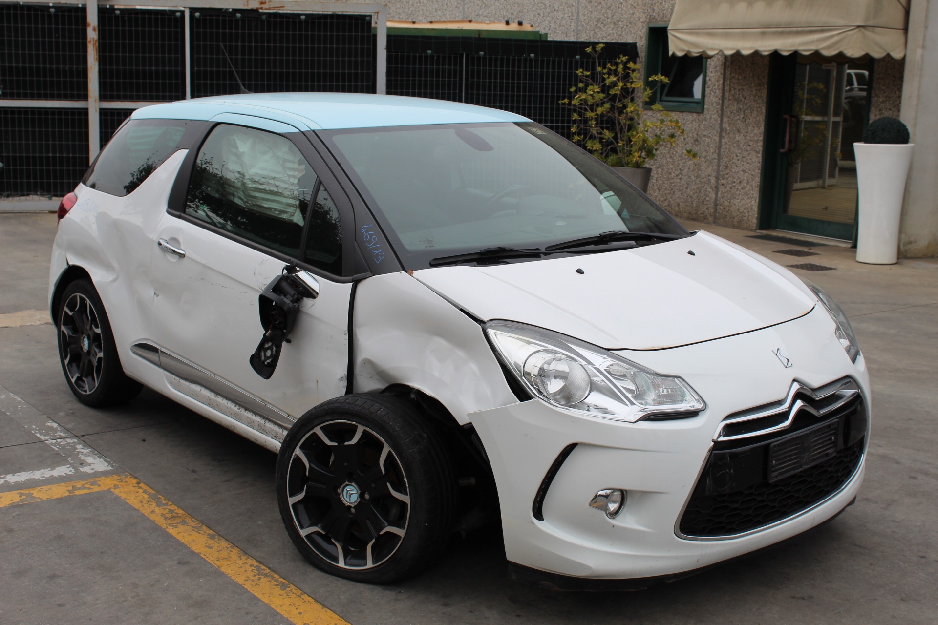 CITROEN DS3 1.6 G 88KW AUT 3P (2010) RICAMBI IN MAGAZZINO